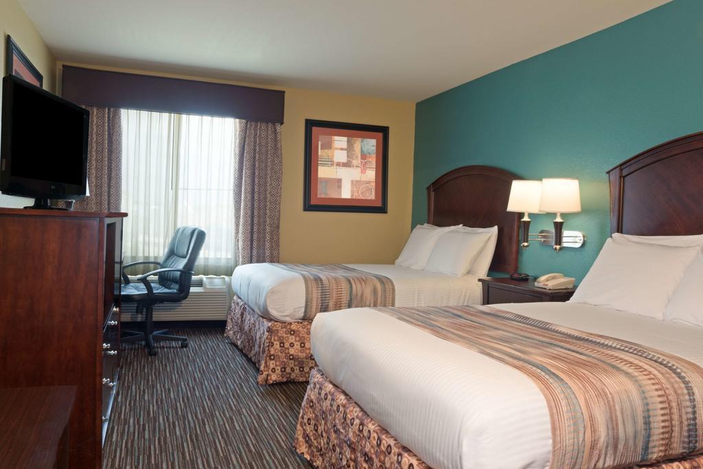 Best Western Houston Bush Iah Intercontinental Airport Inn Хамбл Экстерьер фото