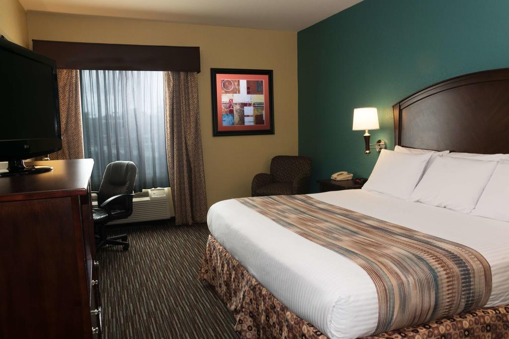 Best Western Houston Bush Iah Intercontinental Airport Inn Хамбл Экстерьер фото